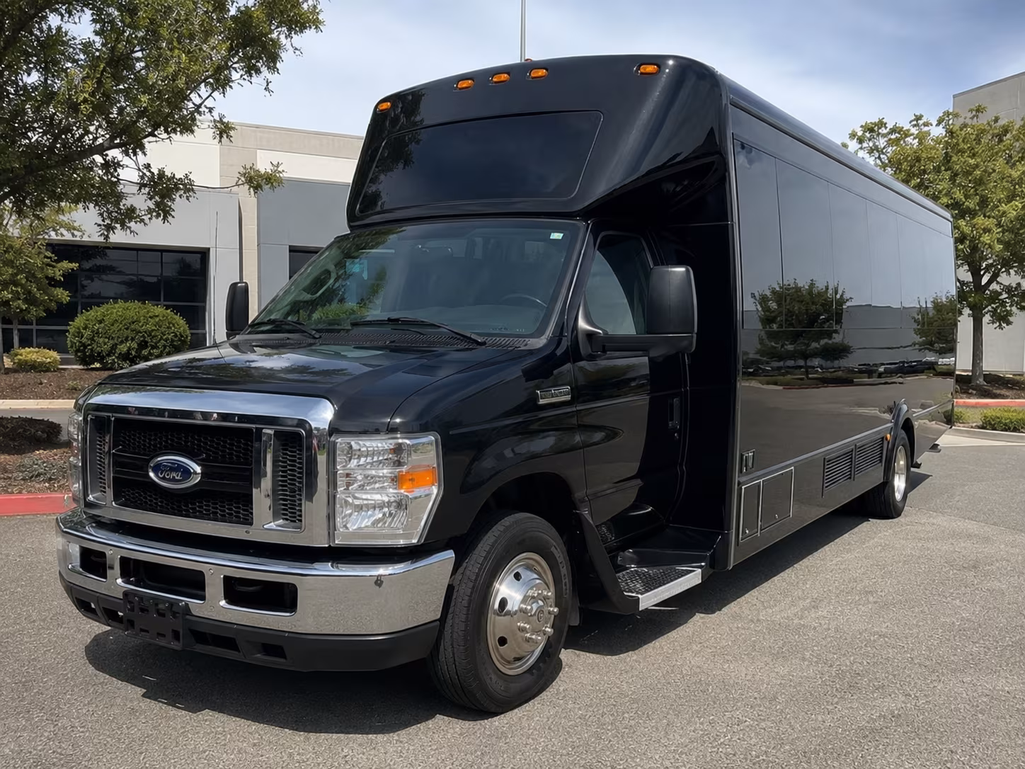 bachelor party buses from warner robins to macon s downtown bar scene