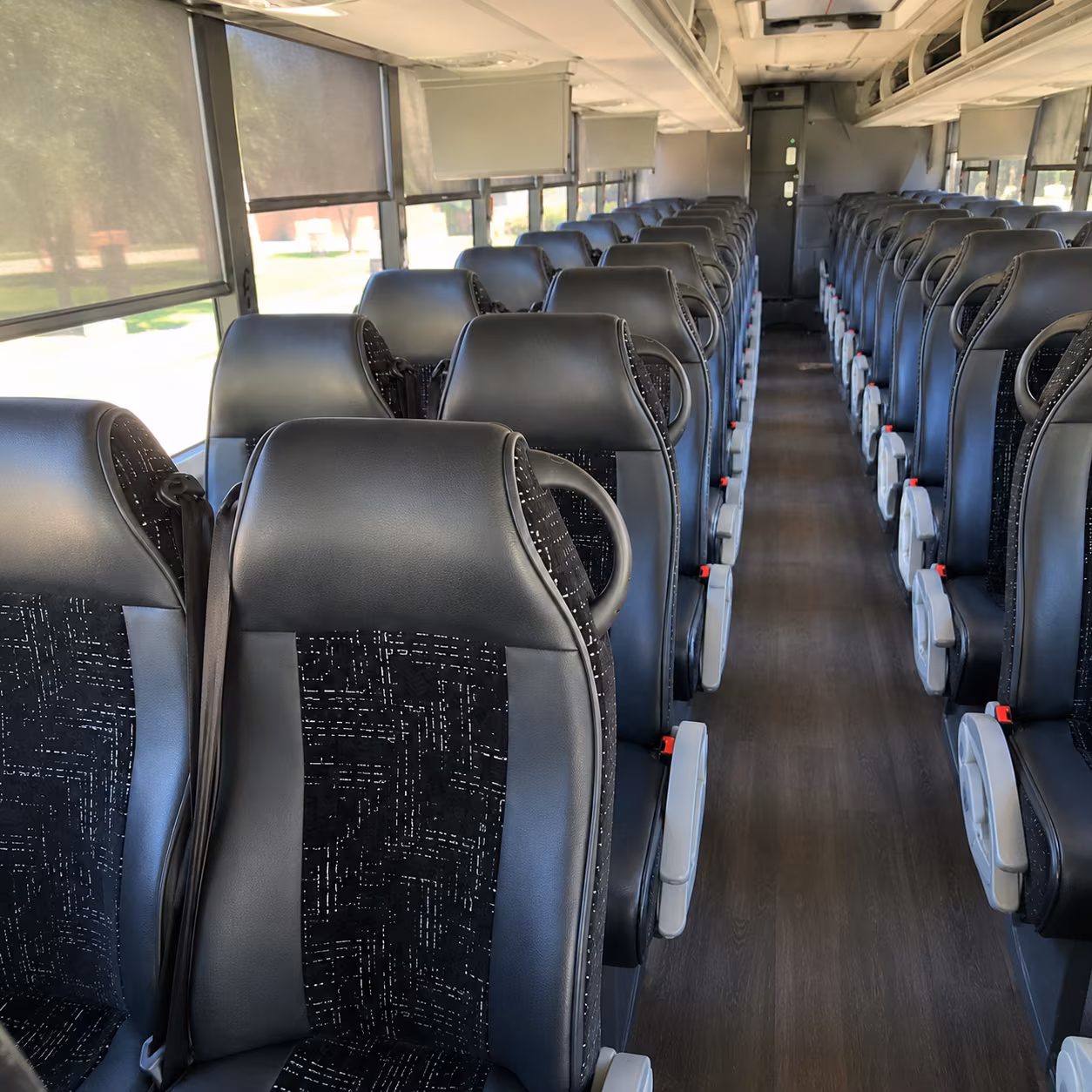 book a bus for your next convention or trade show 1