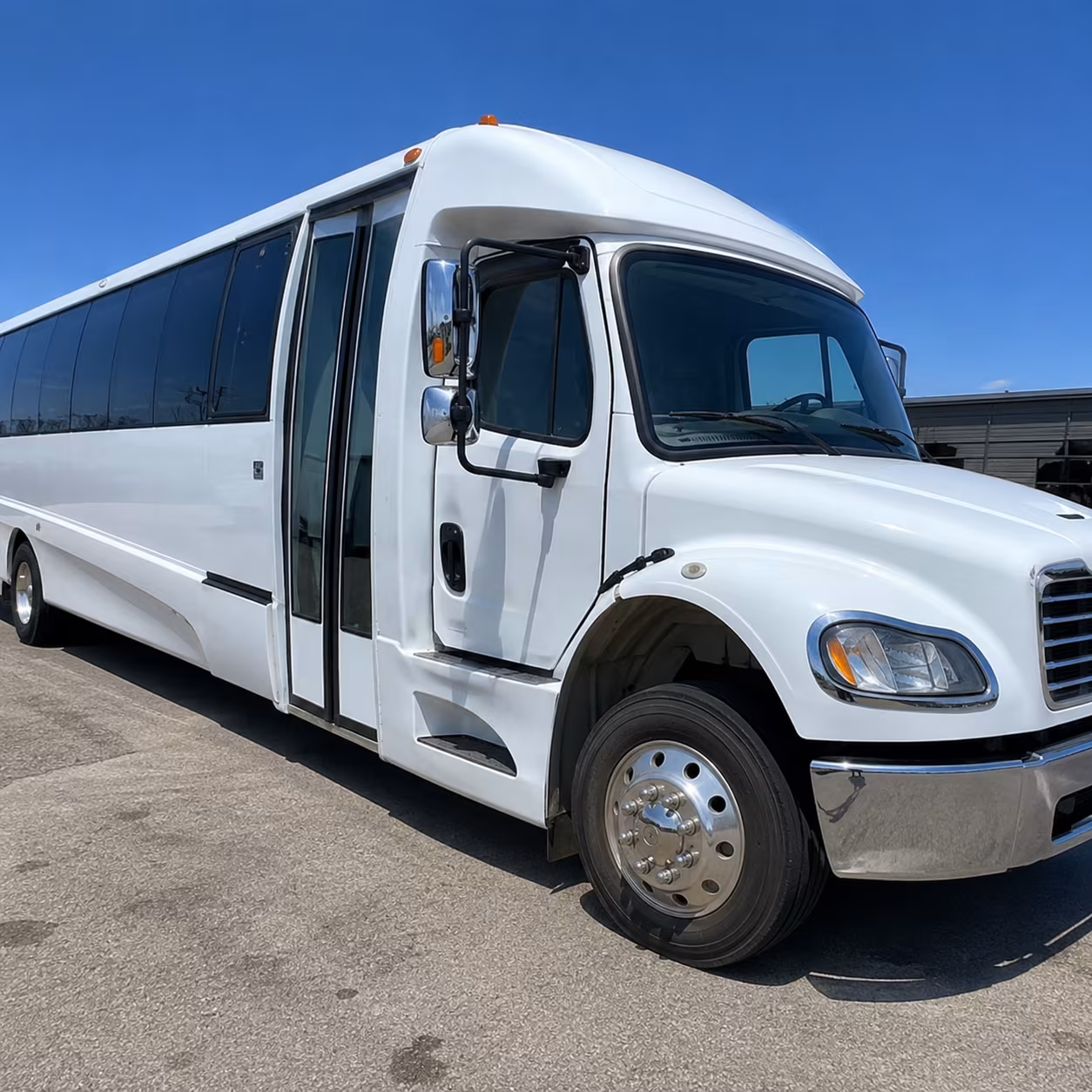 book a bus for your next convention or trade show 3
