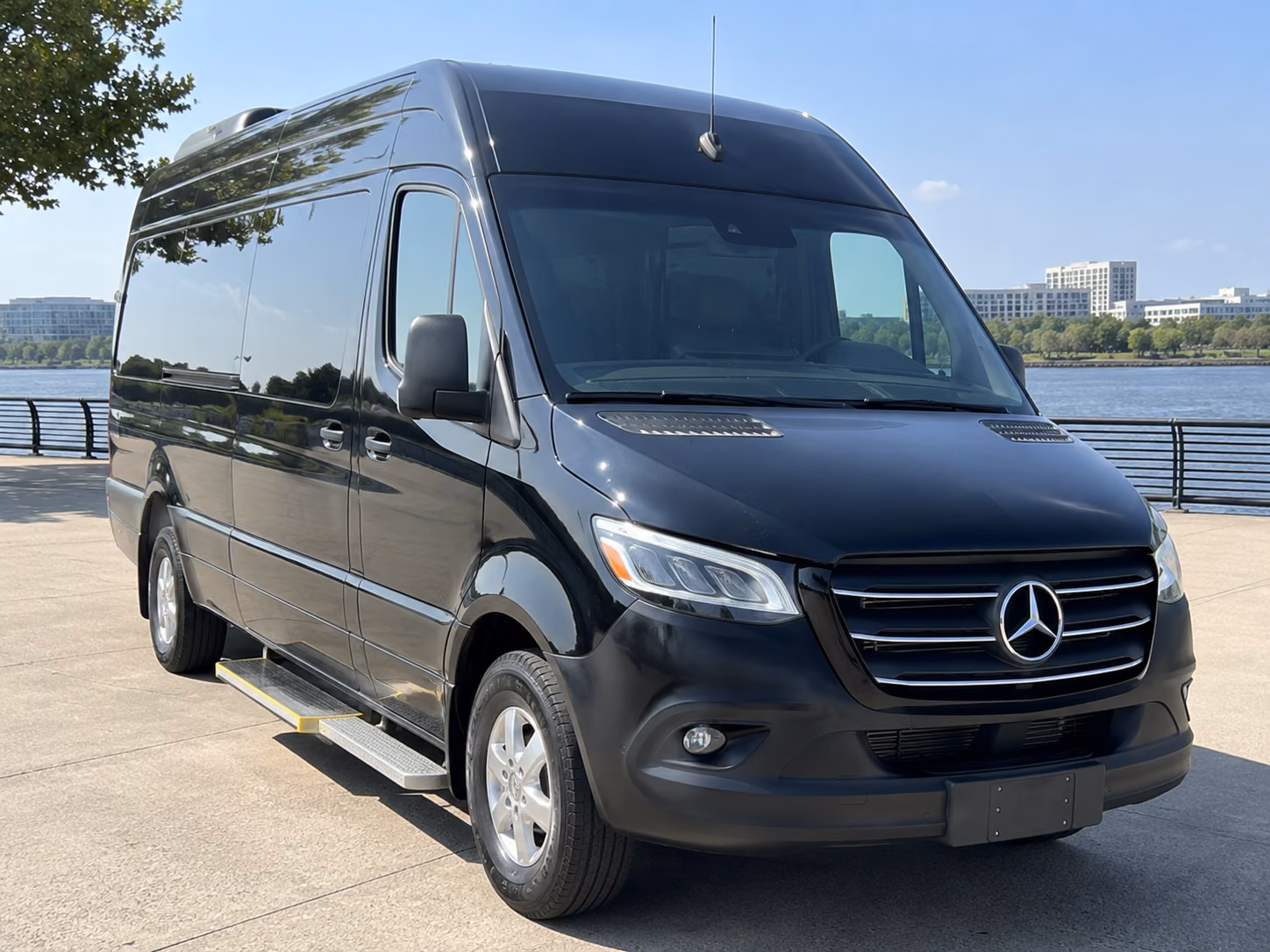 book a bus for your next wedding 3