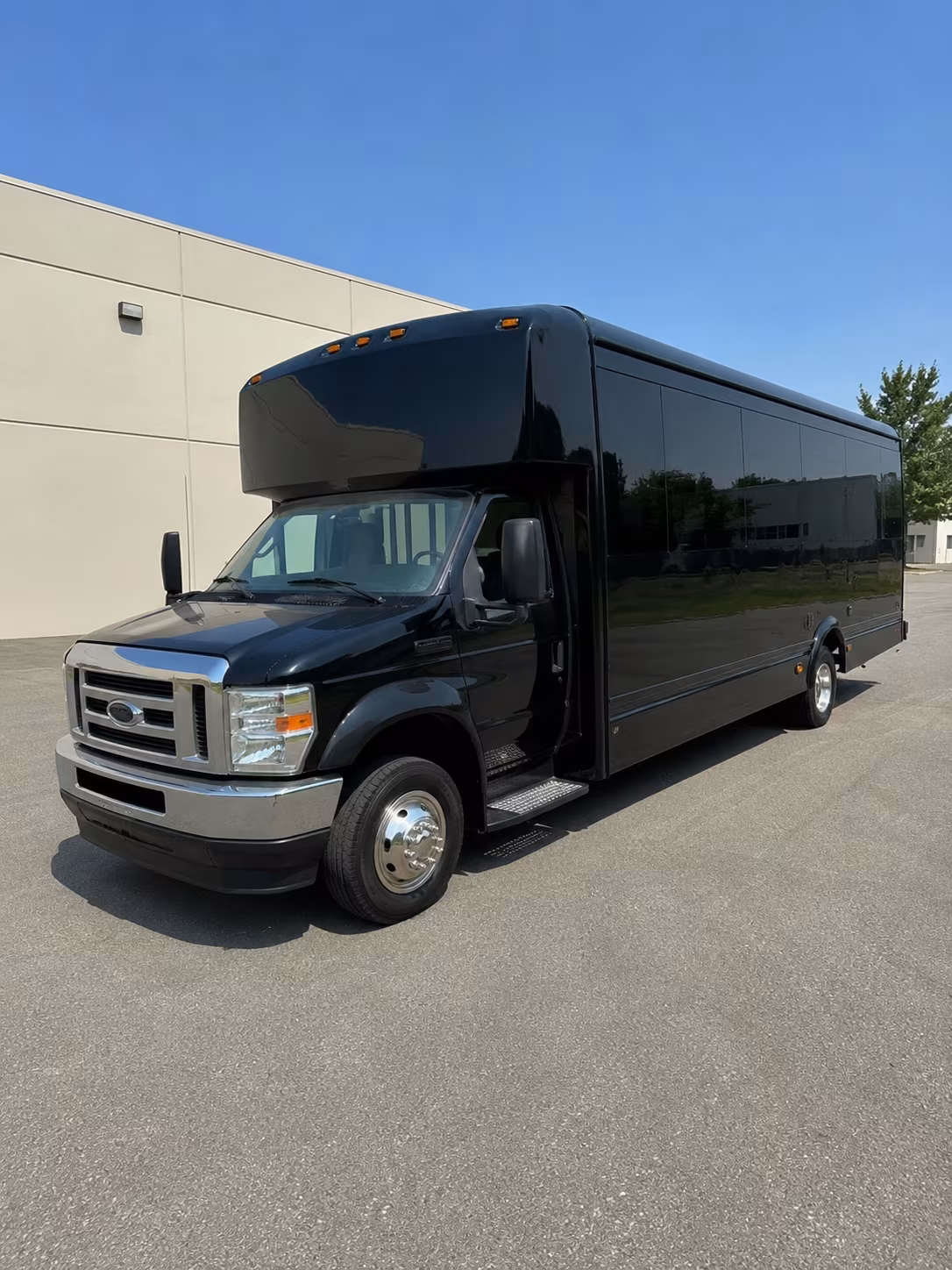 sweet 16 and quinceanera party buses in warner robins georgia