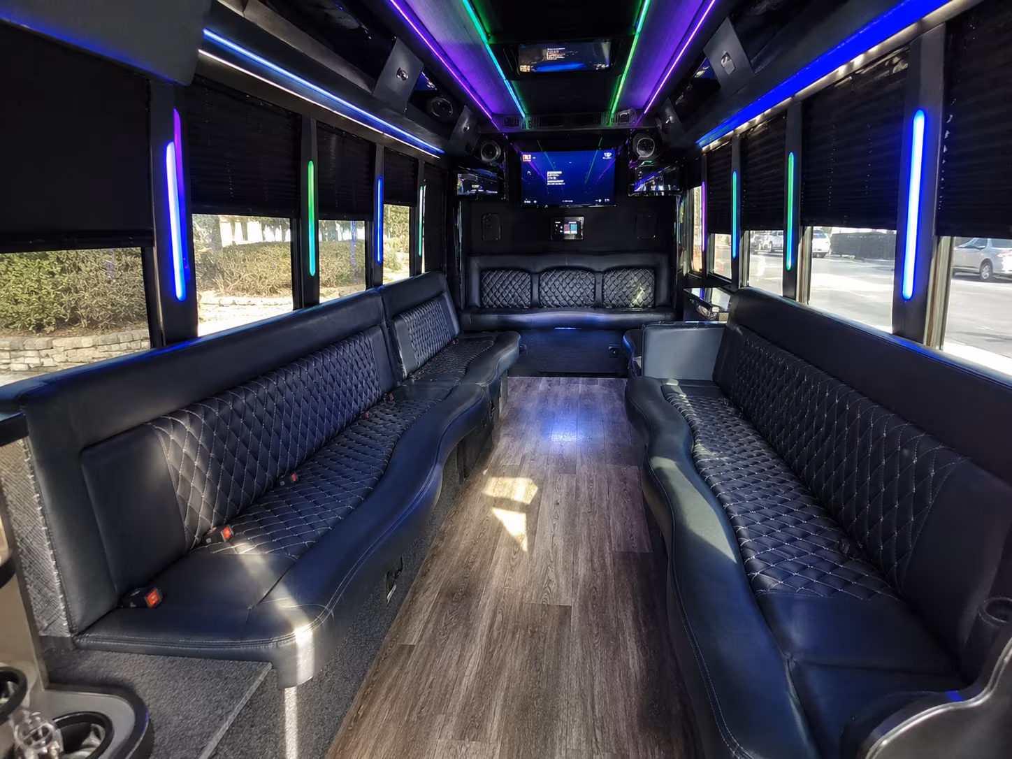 warner robins 15 passenger party bus interior