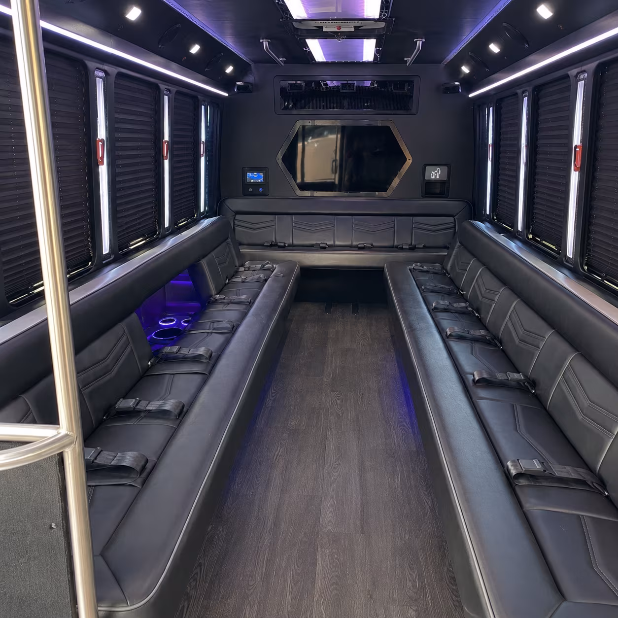 warner robins 18 passenger party bus interior