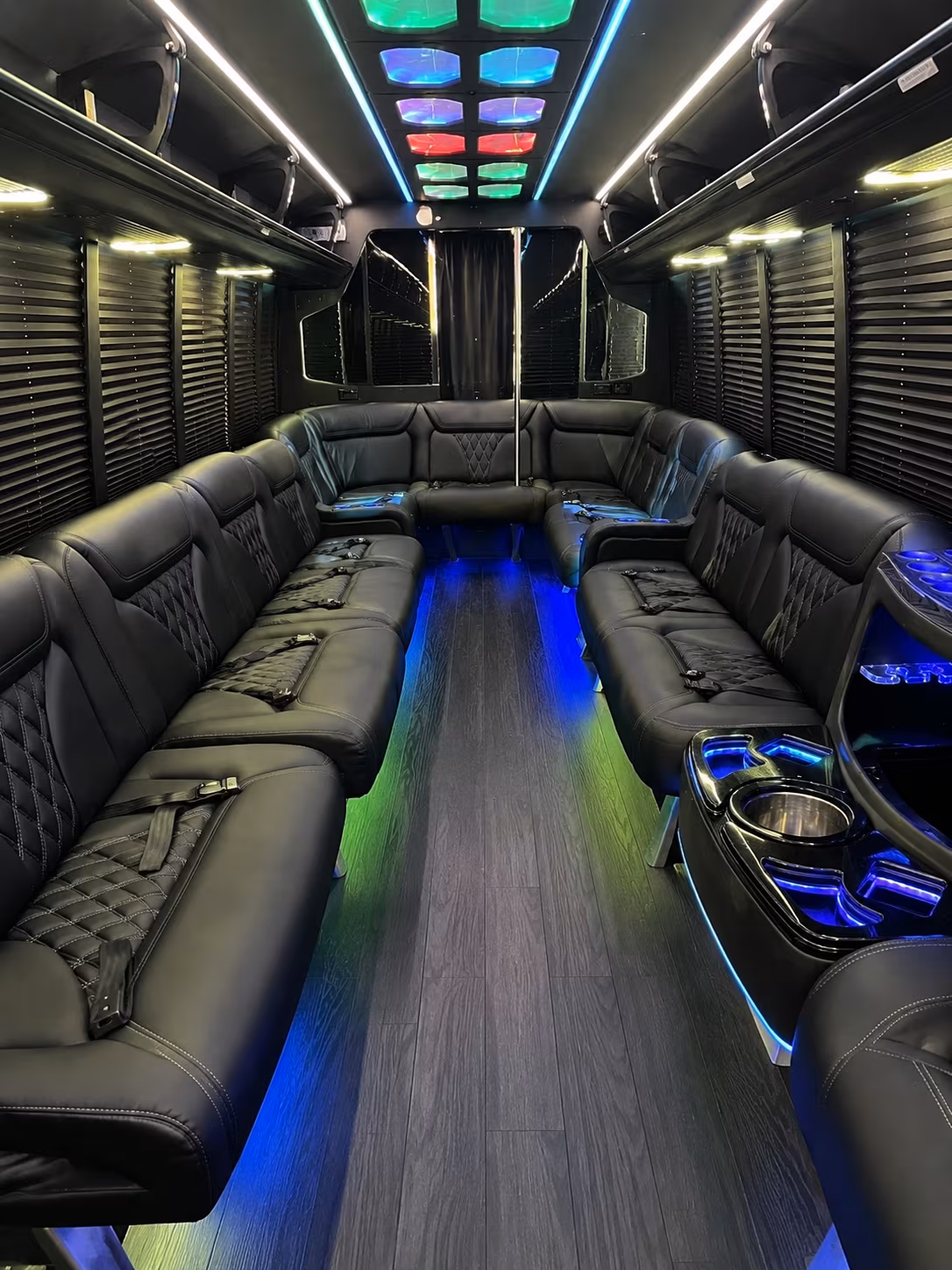 warner robins 20 passenger party bus interior