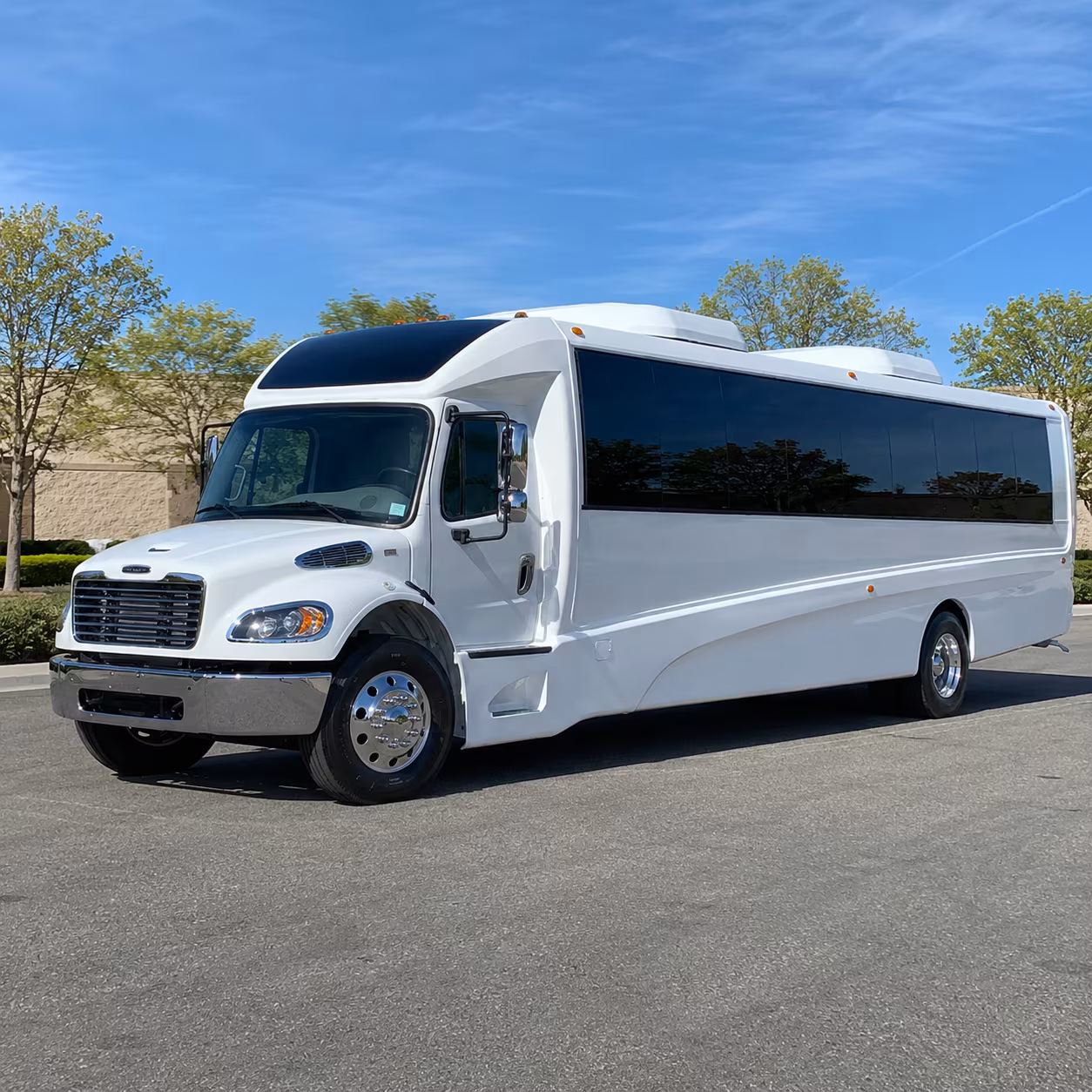 warner robins 35 passenger minibus
