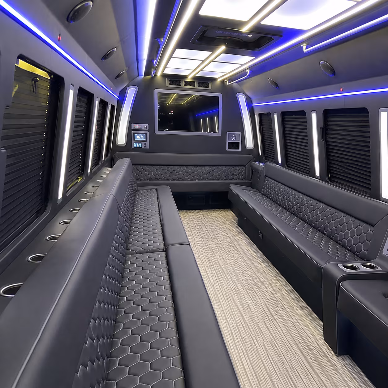 warner robins bus rental service area