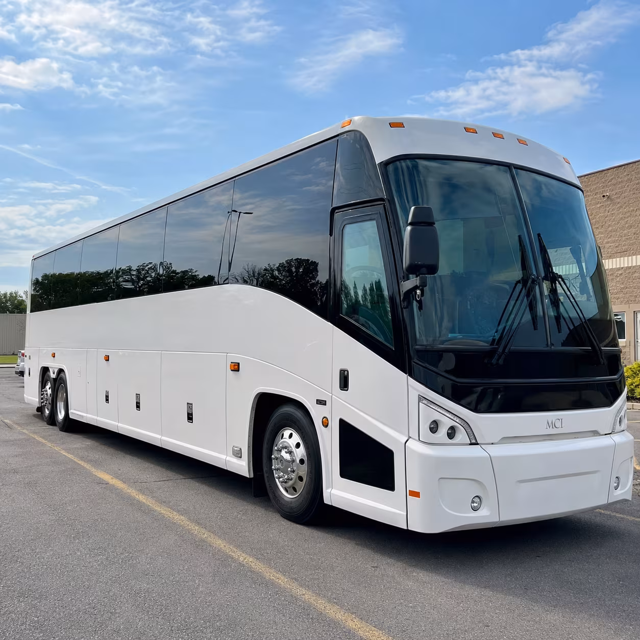 warner robins charter bus rentals to hartsfield jackson atlanta international airport atl